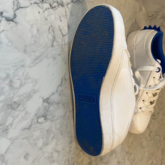 Lacoste boys us size 11 sneaker - Picture 3 of 3